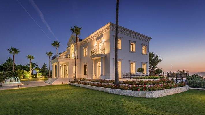 Photo: Villa in Marbella East