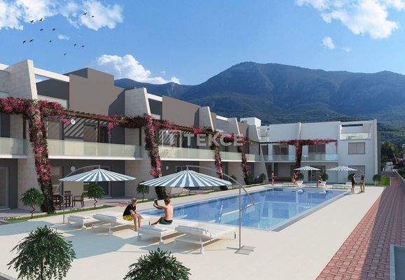 Centrally Located Apartments in a Complex with Pool in Girne