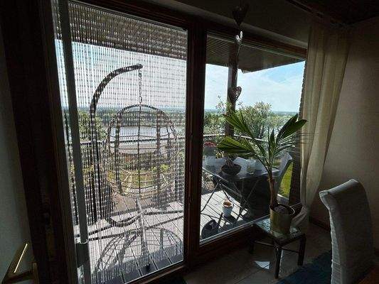 Essbereich mit Loggia