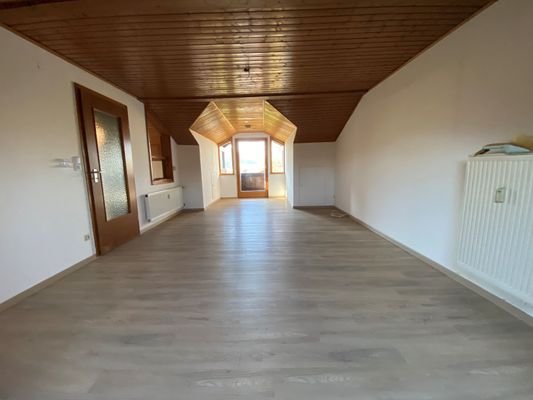 DG Wohnzimmer 2.jpg