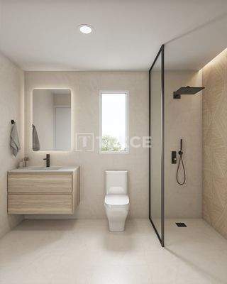 Homes with Private Pools and Gardens in Pilar de la Horadada