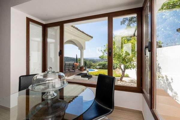 Photo: Villa in Benahavis