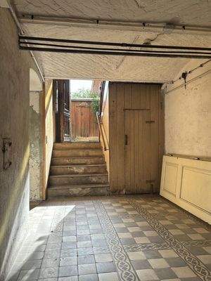 Souterrain Ausgang Osten