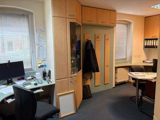EG Büro 1.jpg