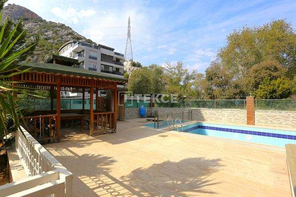 2-Bedroom Apartment on Boğaçay Street in Hurma Antalya