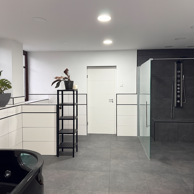 Badezimmer Vorderhaus