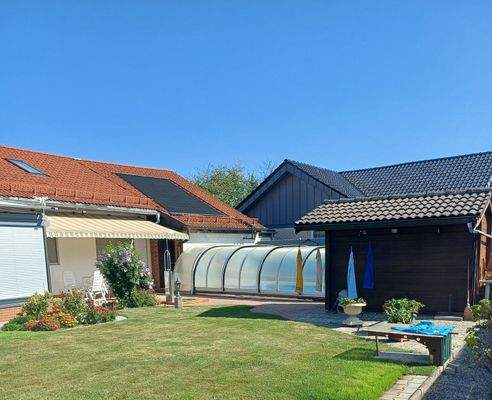 SüdWestAnsicht mit Gartenhaus