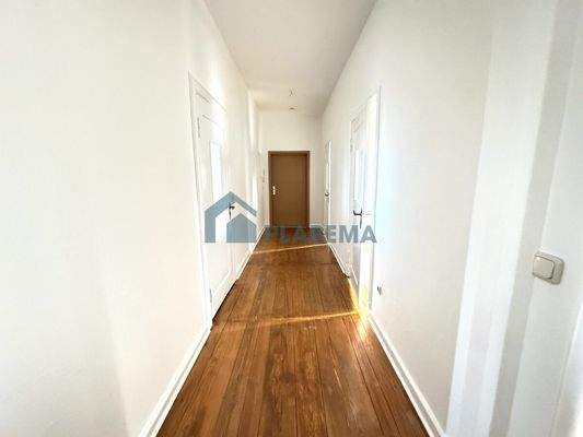 155.06-Flur Ansicht 1