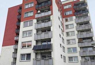 Geräumige 4-Zimmerwohnung mit toller Aussicht zu verkaufen! in Nienburg (Weser)