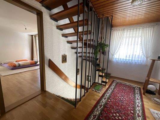 Treppe ins Dachgeschoss