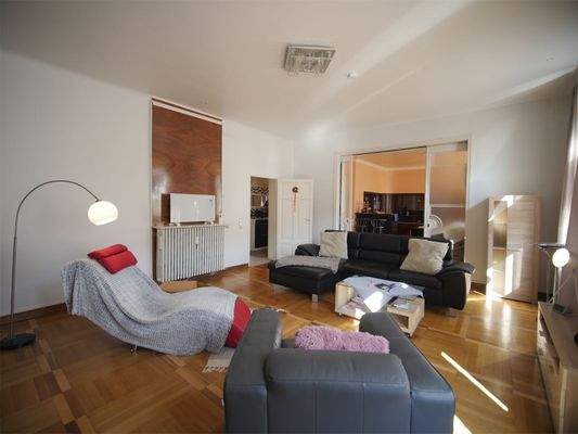 Wohnzimmer b