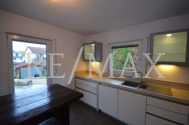 Hochwertige Einbauküche