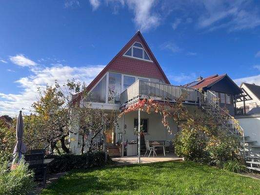 Gebäudeansicht vom Garten