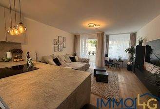 WhatsApp Image 2025-09-14 at 10.40.21 (7)