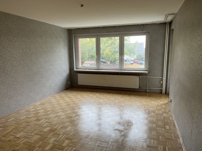 *** TOP Kapitalanlage - Sanierungsbedürftiges Juwel mit Potenzial - 3-Zimmer-Wohnung zur Vermietung oder zum Selbstnutz ***