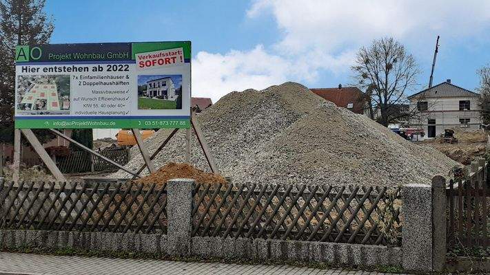 Straßenansicht Baugebiet