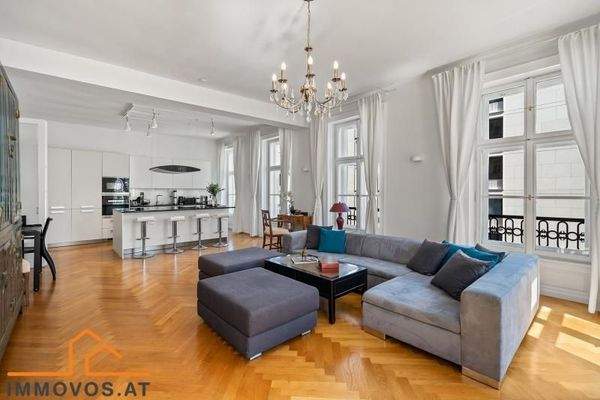 &#220;bergang in den Wohnsalon