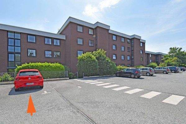 mit eigenem PKW-Stellplatz 