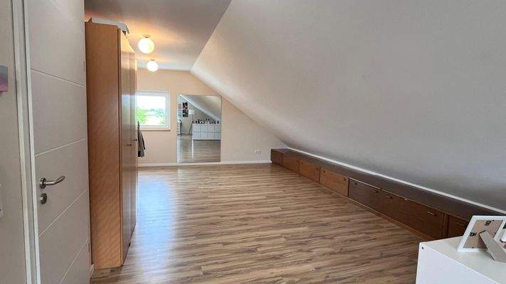 Schlafraum (Spitzboden)