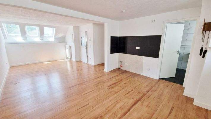 Wohnen und Küche 1 Zi.-Wohnung