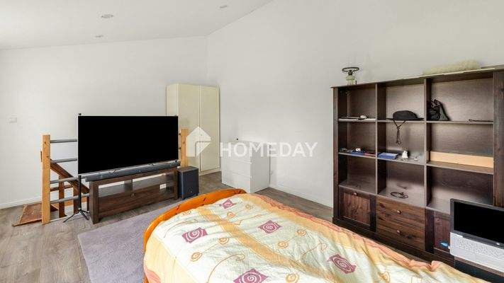 1. OG Schlafzimmer 1 2