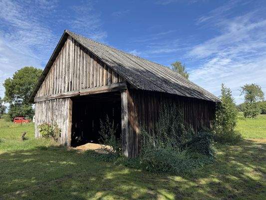 zusätzliche Scheune