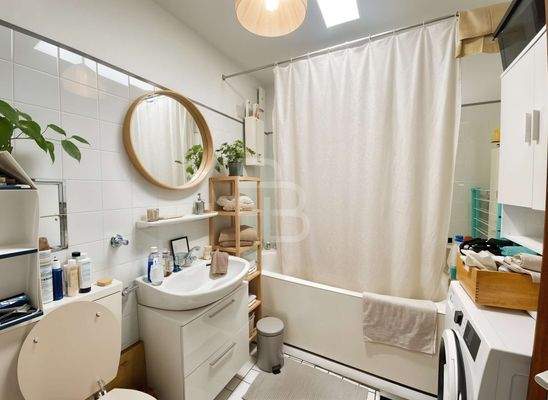 Badezimmer - (KI generiert)