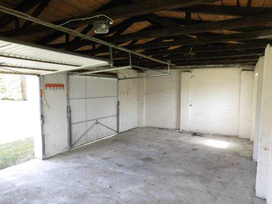 Doppelgarage, Schwingtore