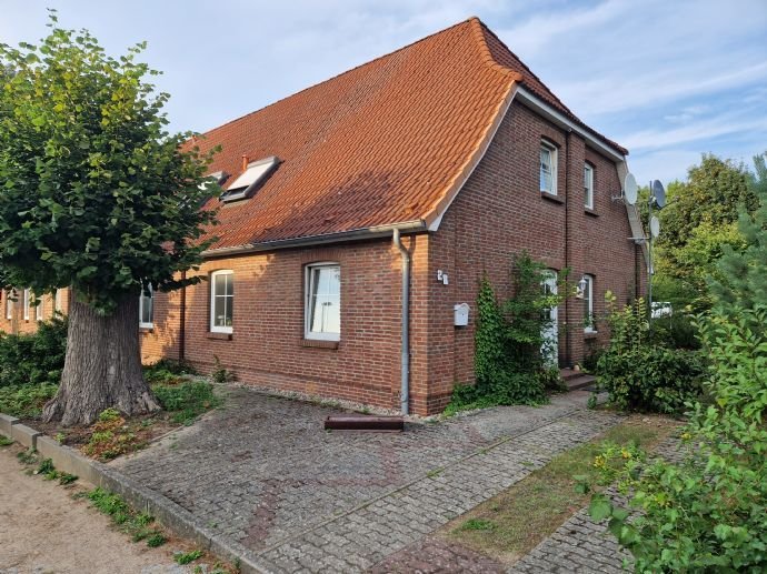 Solide Kapitalanlage - 2-Zimmer Wohnung in ruhiger Wohnlage mit KFZ Stellplatz