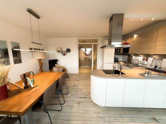 EG offene Wohnküche 