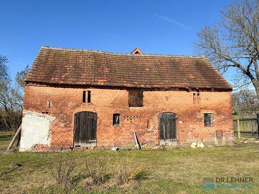 Seitenansicht Stallung