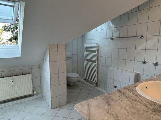 Badezimmer - Ansicht I