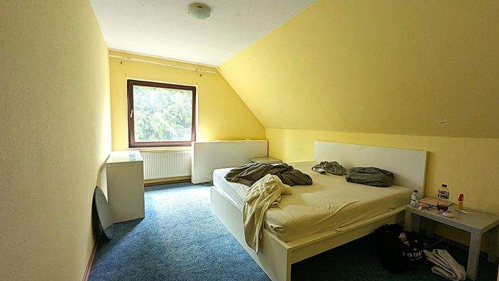 Anbau-DG Giebelzimmer re