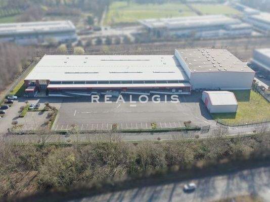 Außenansicht Hallenfläche 2 Online