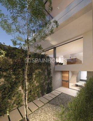 Detaches Sea-View Houses with Pools and Gardens in Málaga