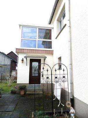Hauseingang u. Wintergarten