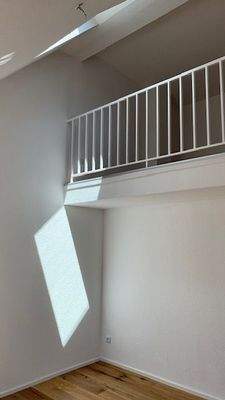 untere Ebene mit Galerie