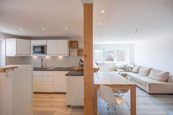 Übergang ins Wohnzimmer