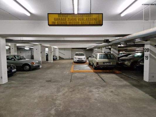 Stellplatz Tiefgarage.jpeg