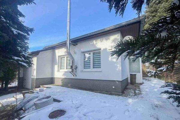 Außenansicht (vorne)