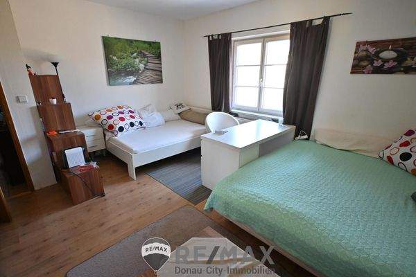 15. Einfamilienhaus 2000 Stockerau