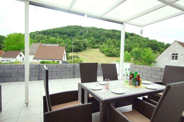 Terrasse mit Bergblick