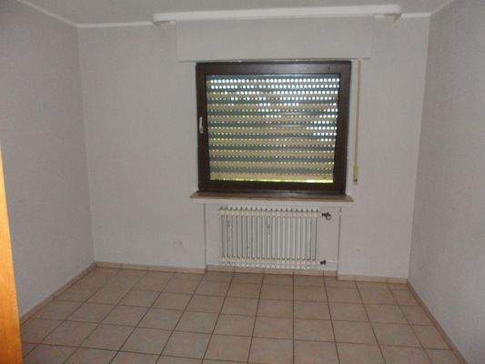 Küche mit Essbereich oder Vorratsraum.JPG