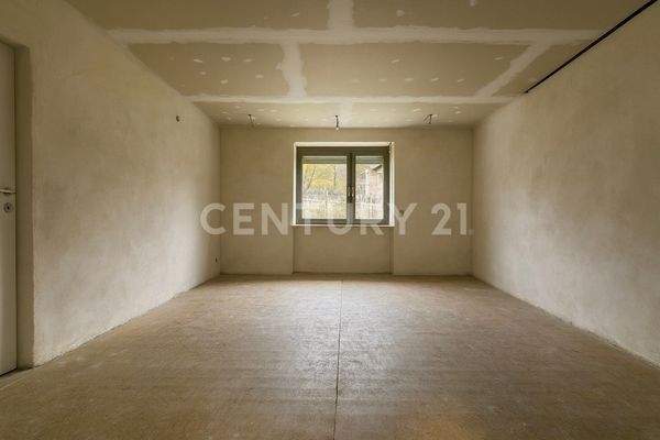 Küchenbereich im aktuellen Ausbauzustand