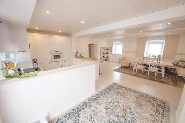 EG-Wohnzimmer-Küche