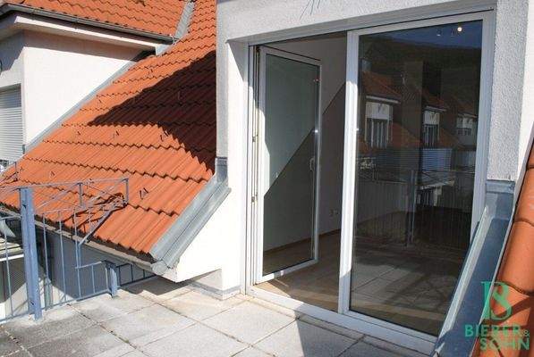 Balkon / Wohnbereich