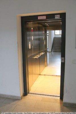 Aufzug (1)