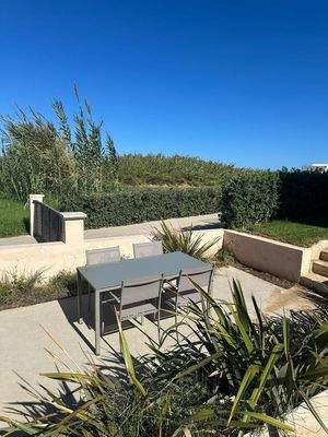 Kreta, Maleme: Erdgeschosswohnung zu verkaufen, nur wenige Schritte vom Strand entfernt