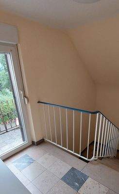 DG Treppe Zugang Balkon