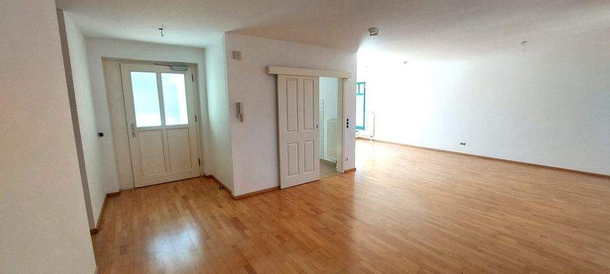 Eingang Wohnzimmer.jpg